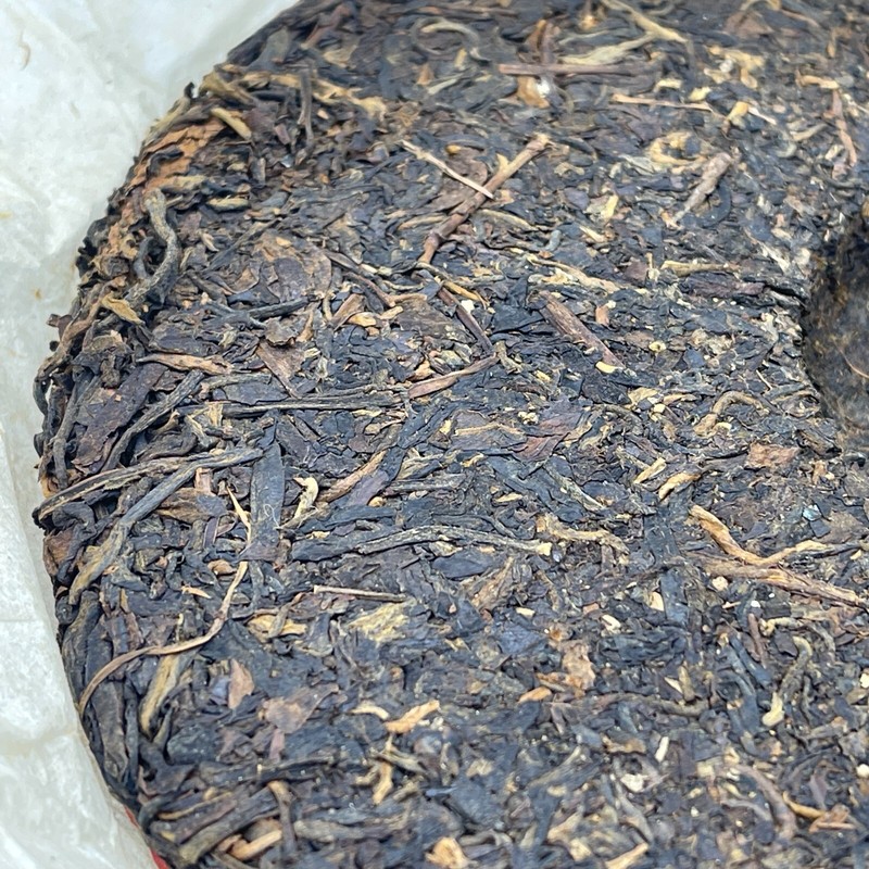 Pu-erh tea,1990s,Customized Tea,八中中茶省公司小黃印 small yellow seal,357g,Raw gallery