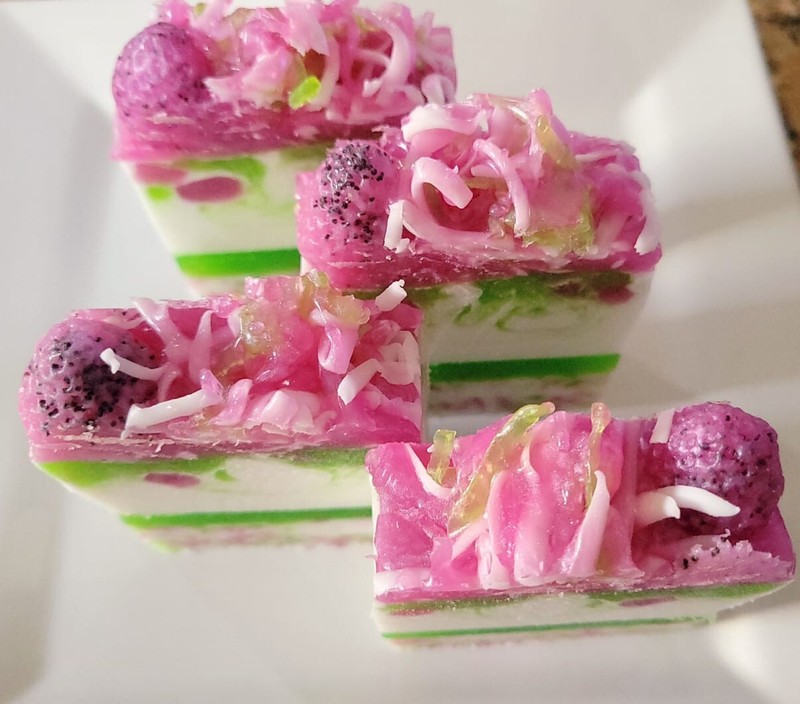 STRAWBERRY GREEN TEA gallery