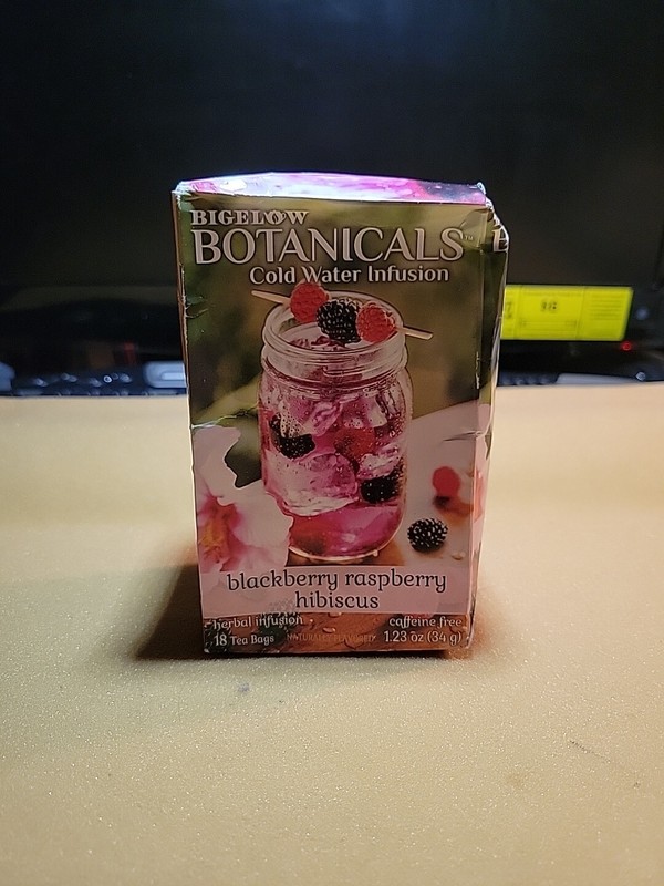 Bigelow Tea Botanicals Cold Water Infuse BLACKBERRY RASPBERRY HIBISCUS
