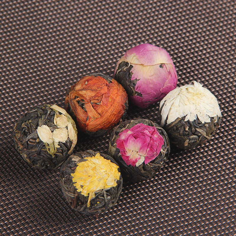 Handmade Ball-shaped Assorted Flowers Flowering Pu-erh Tea Raw 18 Pcs (120g) gallery