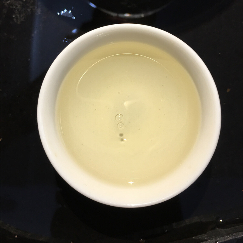300g 2016 Fuding High Mountain WIld White Tea Chinese Peony King White Tea Cake gallery