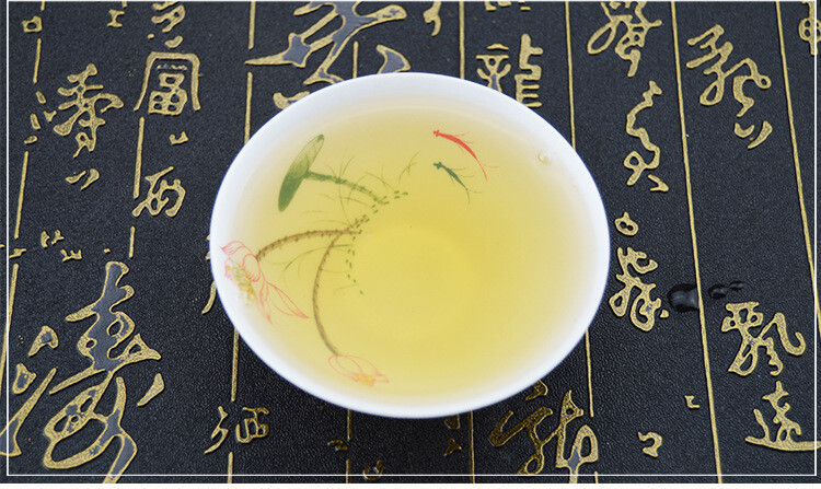 Premium Silver Needle White Tea Cake Chinese Organic Bai Hao Yin Zhen Tea 300g gallery