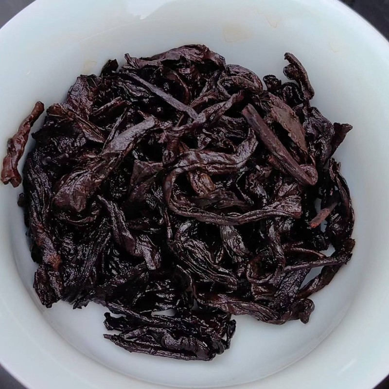 2003 Red Label Ban Zhang Ripe Pu-erh Tea 185g | Aged Shou Puer Collector Grade gallery