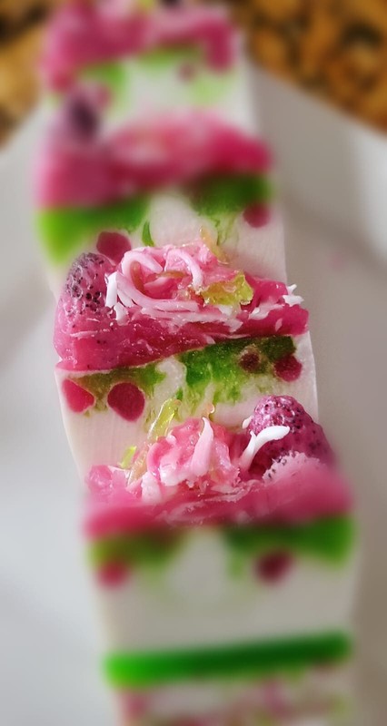 STRAWBERRY GREEN TEA gallery