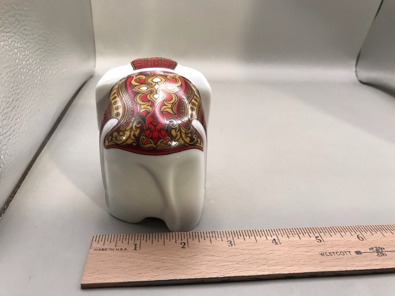 Porcelain Elephant Decorated With Traditional Perahera Garments NO TEA gallery