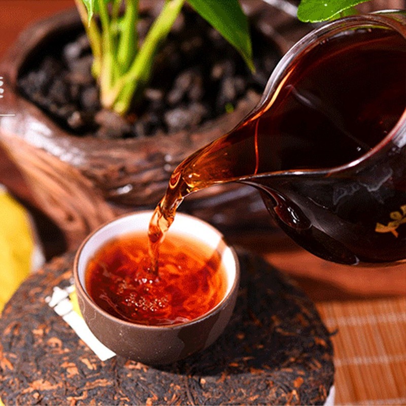 MengHai Old Ripe Pu erh Tea Cake Natural Herbal Energy Drink 100g gallery