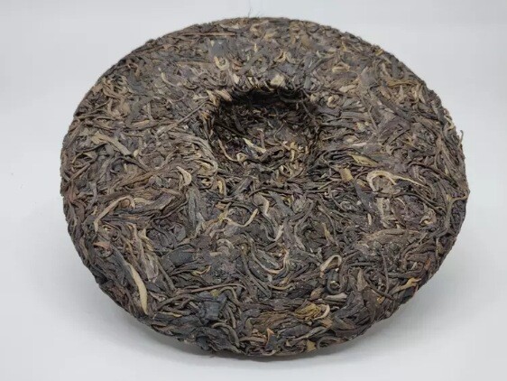 Yunnan Song Pin Hao Yiwu Mountain Ancient Tree Pu-erh Tea 1999 400g Raw Puer Tea gallery