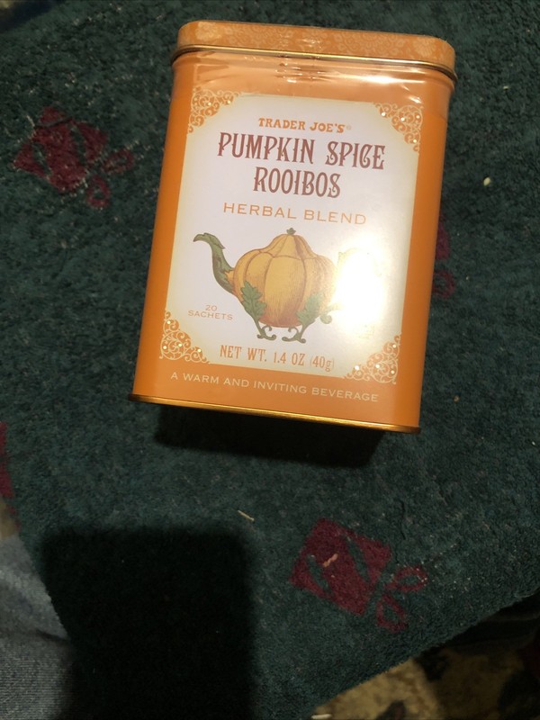 TRADER JOES PUMPKIN SPICE ROOIBOS HERBAL BLEND 1.4 OZ A WARM & INVITING BEVERAGE