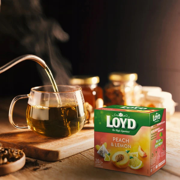 Loyd Peach & Lemon Fruit Tea Refreshing Citrus Blend 20 x Tea Bags (Pack Of 4) gallery