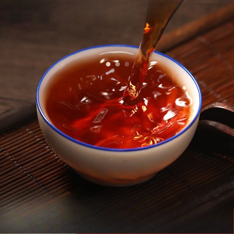 357g Pu'er Tea Ripe Tea Cake Yunnan Qizi Cake Tea Menghai Ancient Tree Pu'er gallery