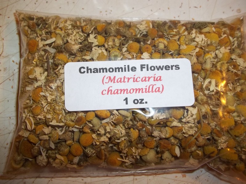 1 oz. Chamomile Flowers Whole (Matricaria chamomilla)