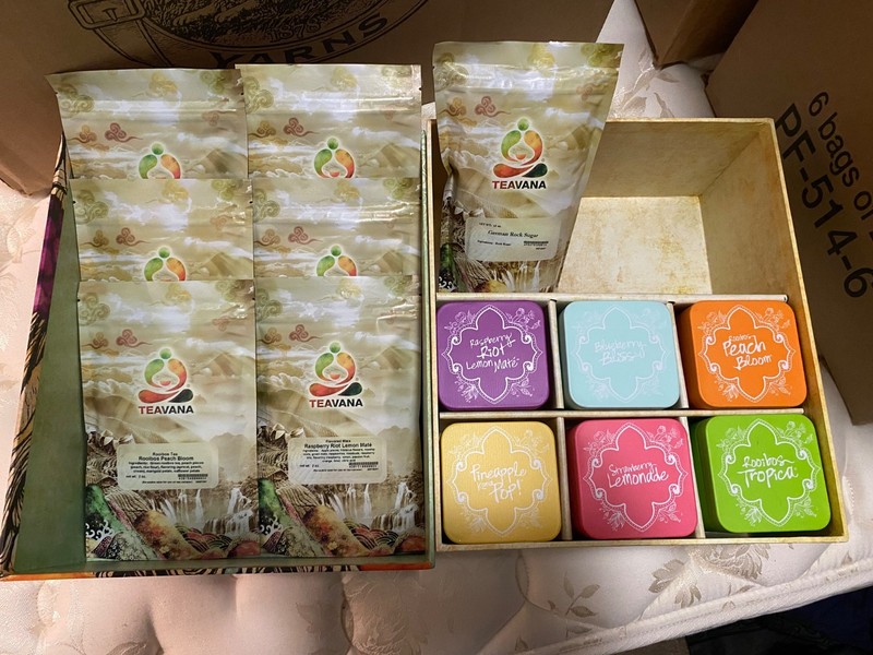 Teavana Exotic Blends Collection Box Set 6 rare popular teas and collector tins