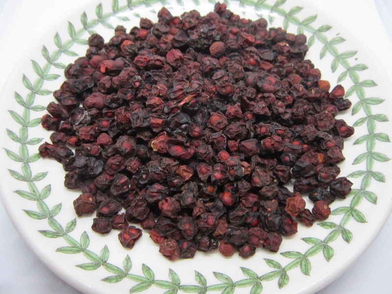 Schisandra Berry 北五味子(북오미자) - Dried Loose Berry - New Crop - Wild Crafted gallery