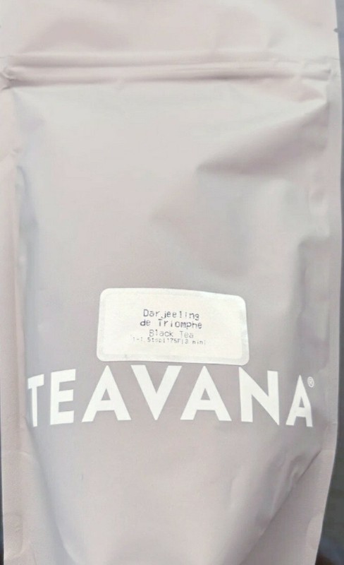 🎁 🎄 NEW! TEAVANA RARE DARJEELING DE TRIOMPHE BLACK TEA 2 Oz SEALED GRAY BAG 🎄