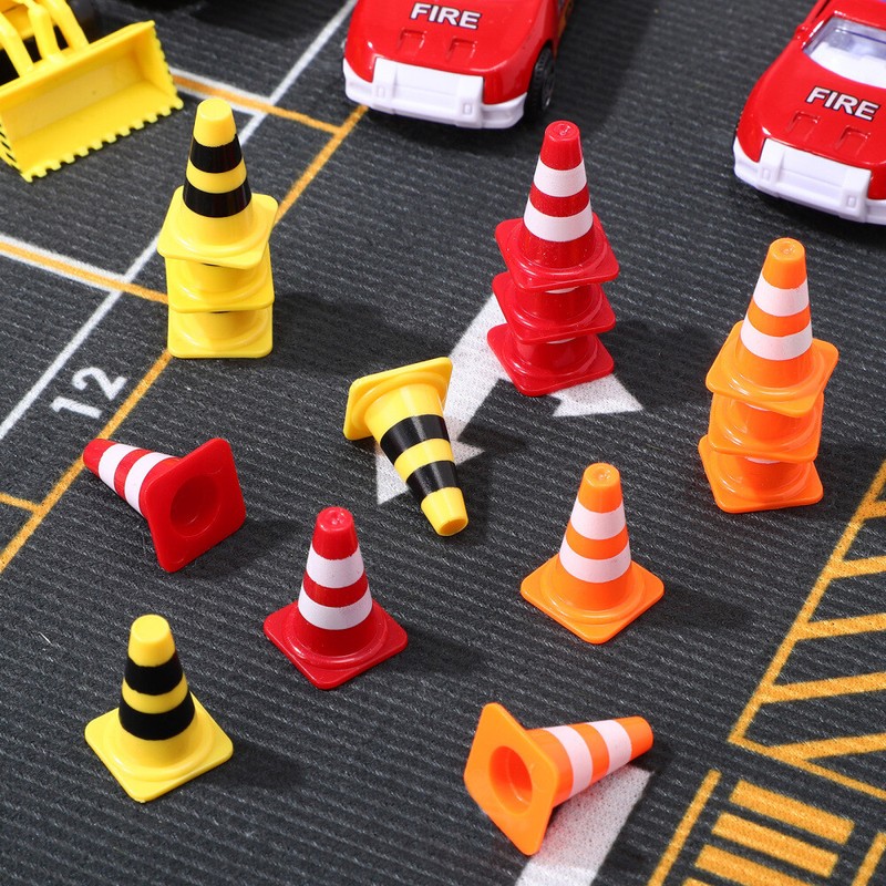 15PCS Mini Traffic Cones Miniature Scene Accessories Early Educational Toys gallery