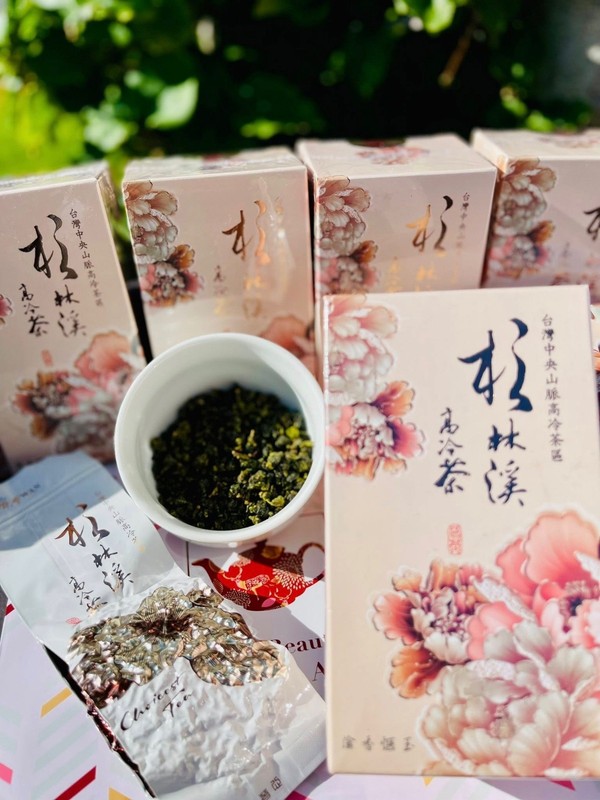 New 100% Taiwan ShanLinXi High Mountain Spring Oolong Tea【杉林溪高山春茶】