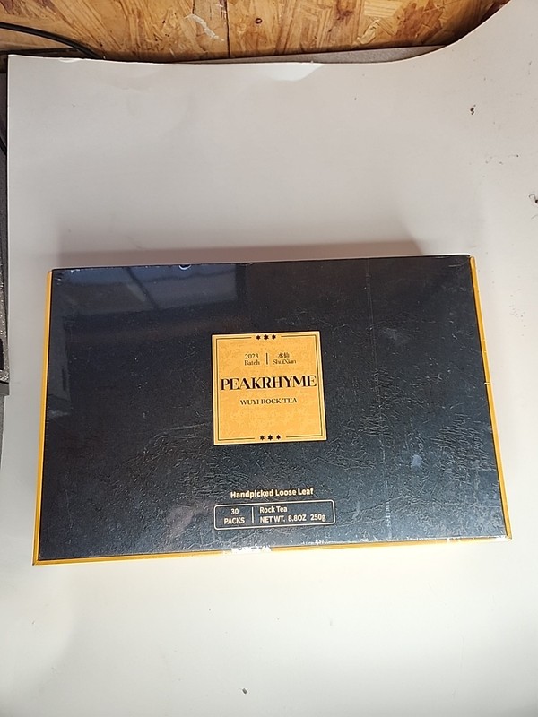 PeakRhyme Handpicked Tea Gift Box, Oolong Tea, Loose Leaves, Wuyi Rock Tea