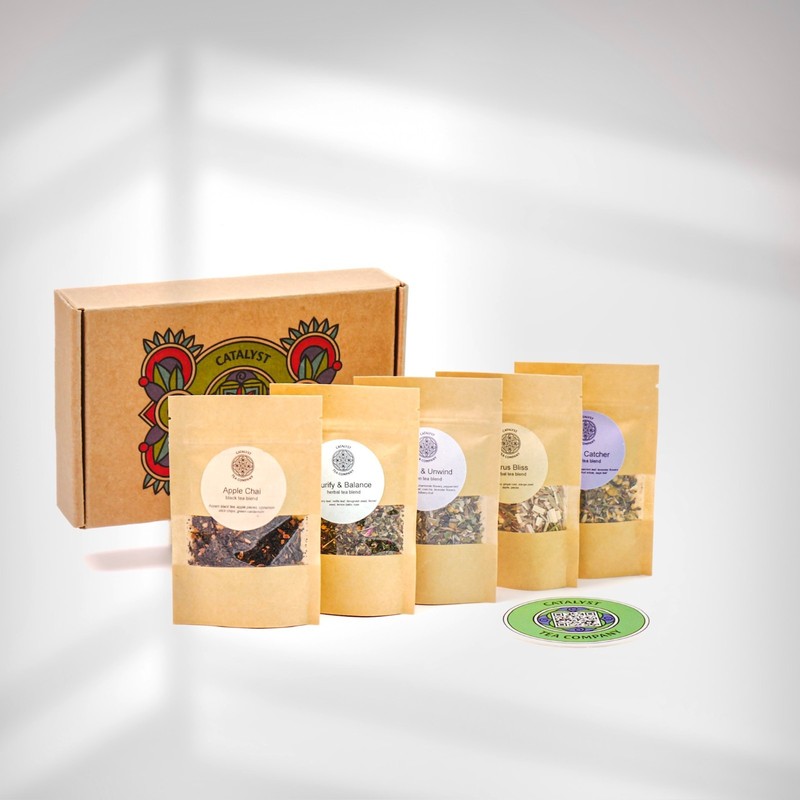 Tea Sampler Gift Set | 5 Handcrafted Herbal & Green Tea Blends | Tea Lover Gift gallery