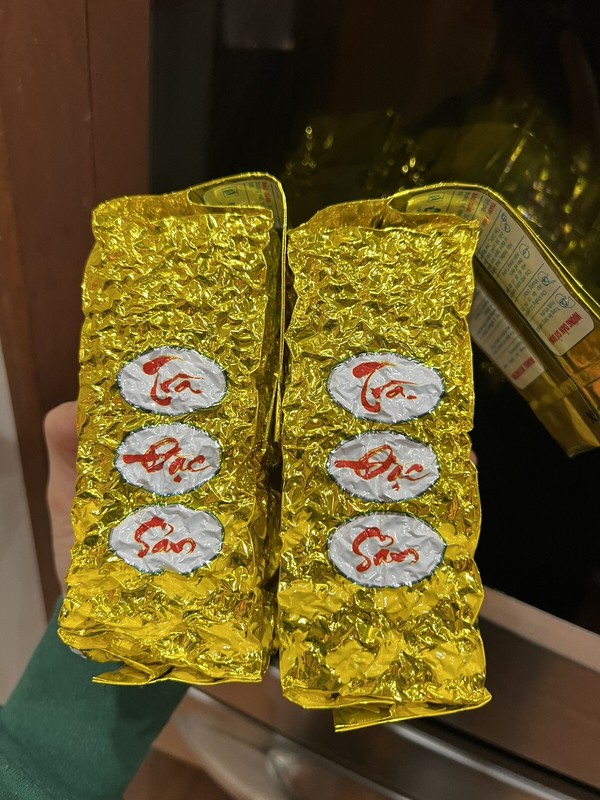 GREEN TEA THAI NGUYEN SPECIALTY SET OF TWO gallery