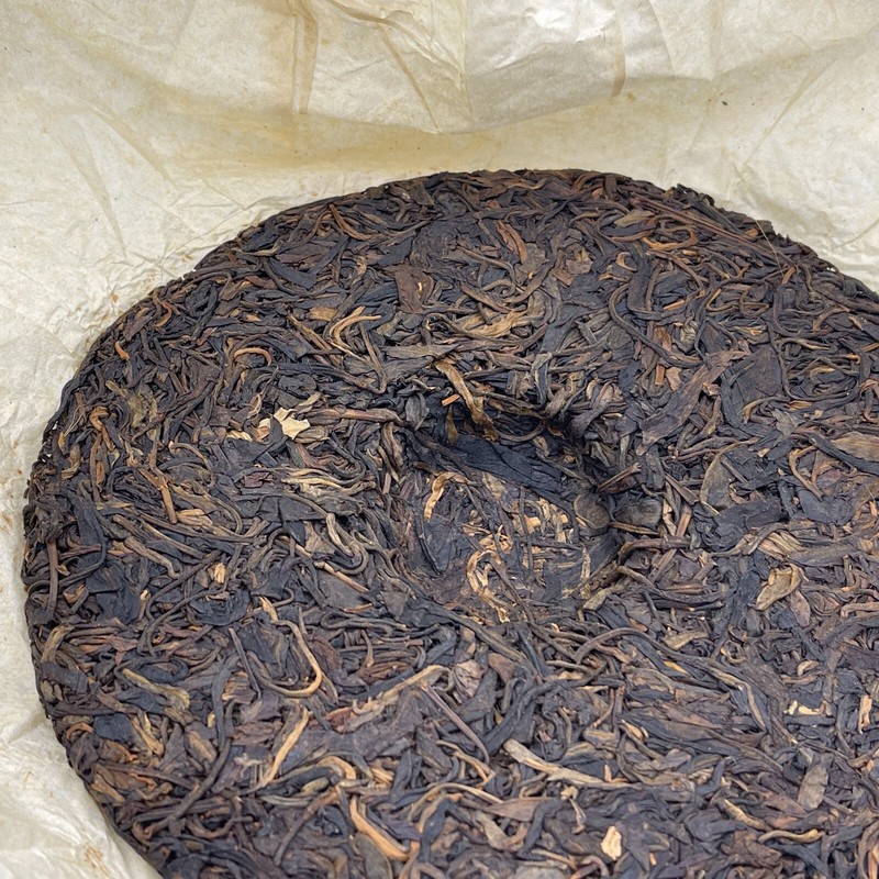 Pu-erh tea,2007,訂製茶Custom Tea,中茶牌易武圓茶China Tea Brand Yiwu Round Tea,380g,Raw gallery