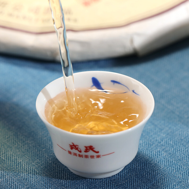 Mengku Rongshi 2007 Puerh Tea"Qiao Mu Wang" (King Arbor) Aged Shen Puer Tea 500g gallery