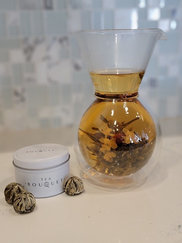 Blooming Green Tea (8pc) gallery