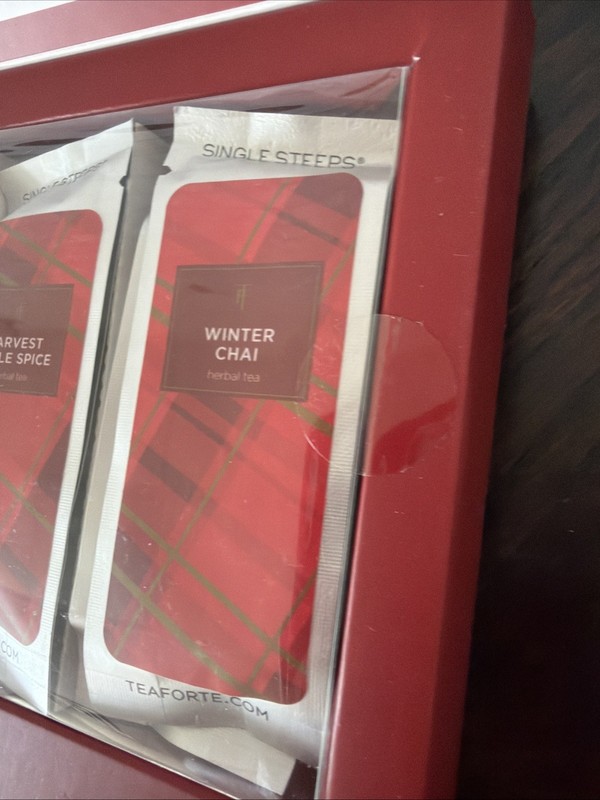 TEA FORTE, WARMING JOY, Boxed Assortment of 15 Single Steeps Tea Tasting Pouches gallery