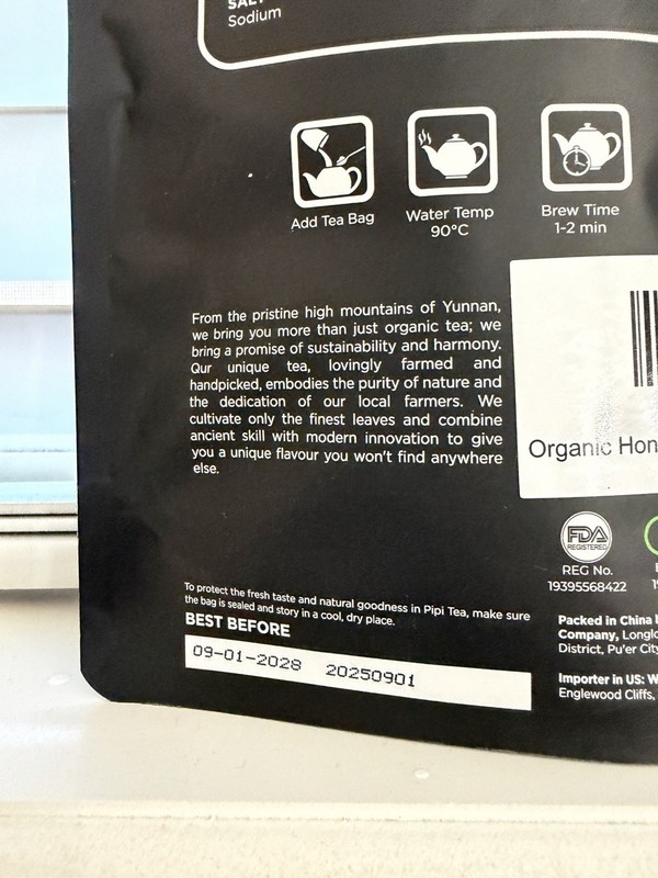 PiPi Tea Organic Honey Scented Oolong Tea Bags gallery