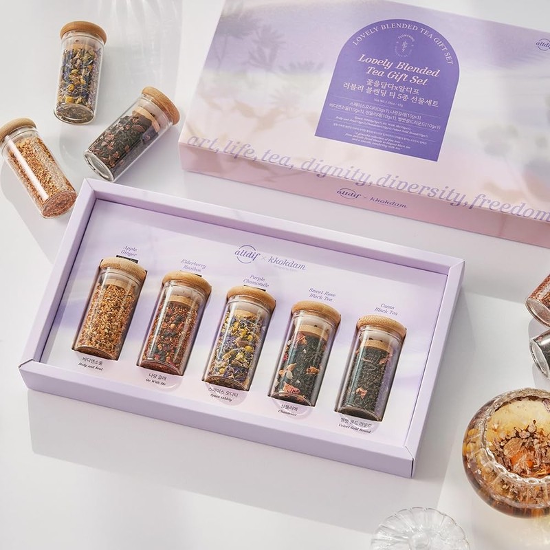 Lovely Blending Tea Gift Set – Premium 5-Flavor Tea Sampler (3 Herbal & 2 Bla... gallery