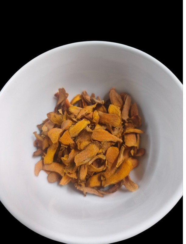 Dried Turmeric & Turmeric Leaves Tea | 4 Tea Bags | Anti-Inflammatory | Limited