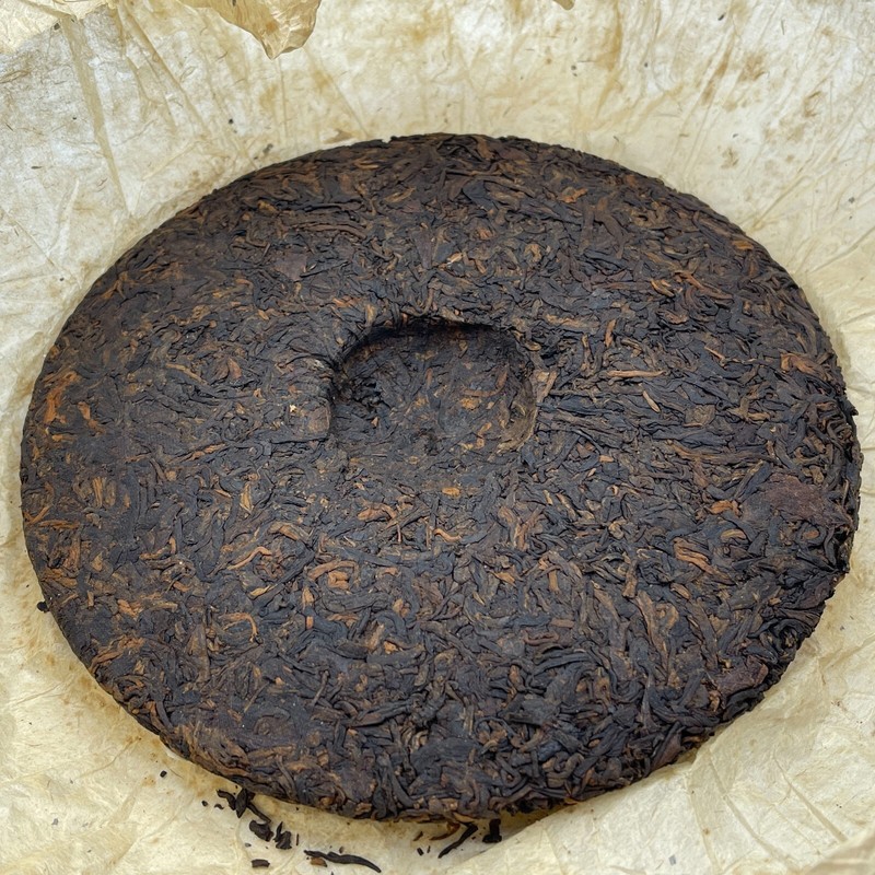 Pu-erh tea,2006,訂製茶Custom Tea,甲級黃印Grade A Yellow Seal,357g,Cooked gallery