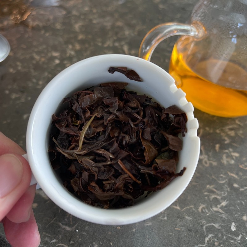 Taiwan unique tea,東方美人茶 Oriental Beauty tea,Wood Grain Jar gallery