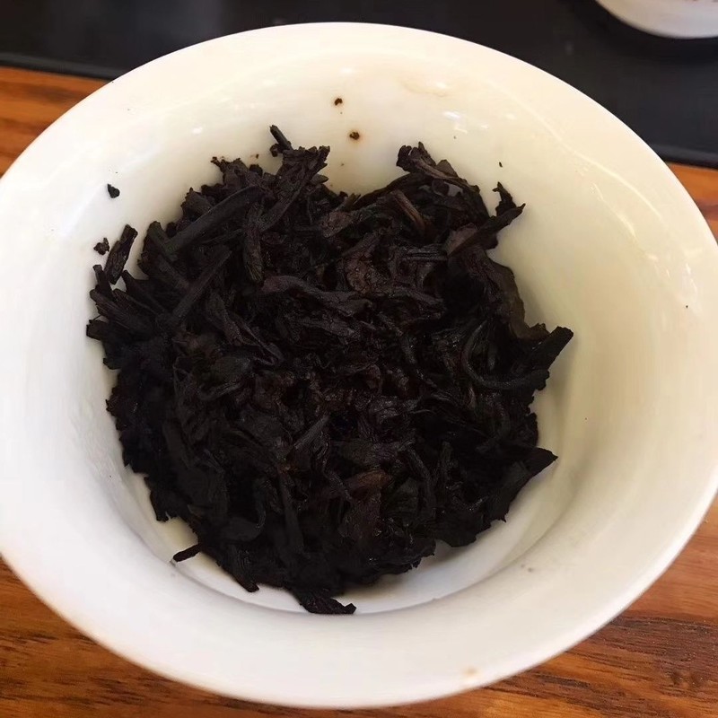 TAETEA Classic 7562 * 2022 Menghai Dayi Pu-erh Tea Brick Ripe Puer Pu'er 250g gallery