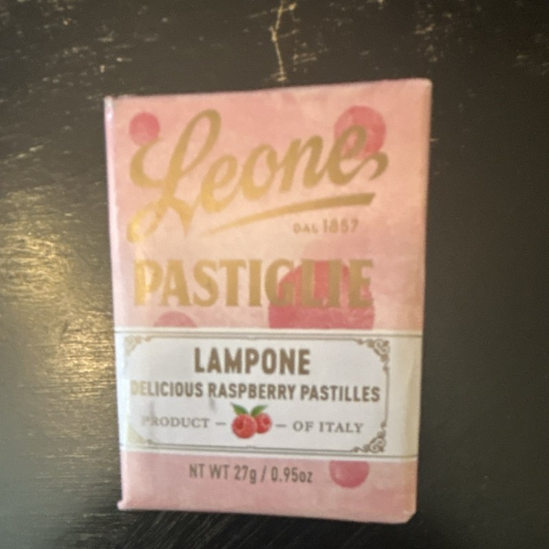 Leone Lampone Delicious Raspberry Pastilles Raspberry 27g Italian Pantry
